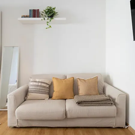 Exclusive - 7 Guests - Wi-fi - Near The Center Apartament