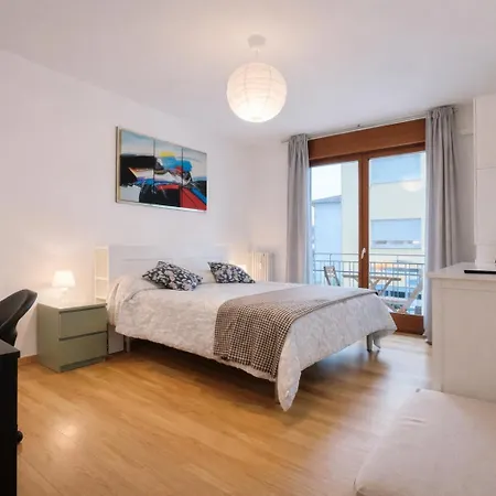 Apartament Exclusive - 7 Guests - Wi-fi - Near The Center *