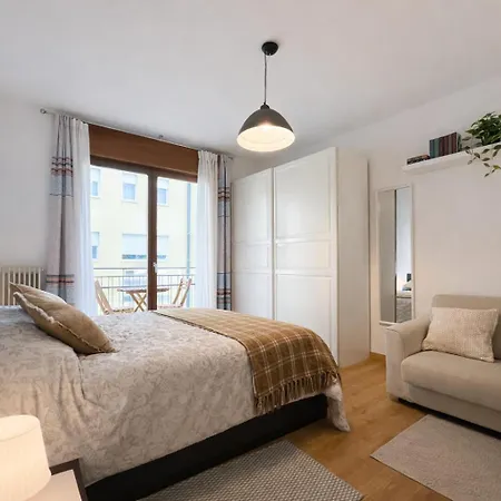 Exclusive - 7 Guests - Wi-fi - Near The Center Apartament