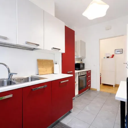 Apartament Exclusive - 7 Guests - Wi-fi - Near The Center Padwa